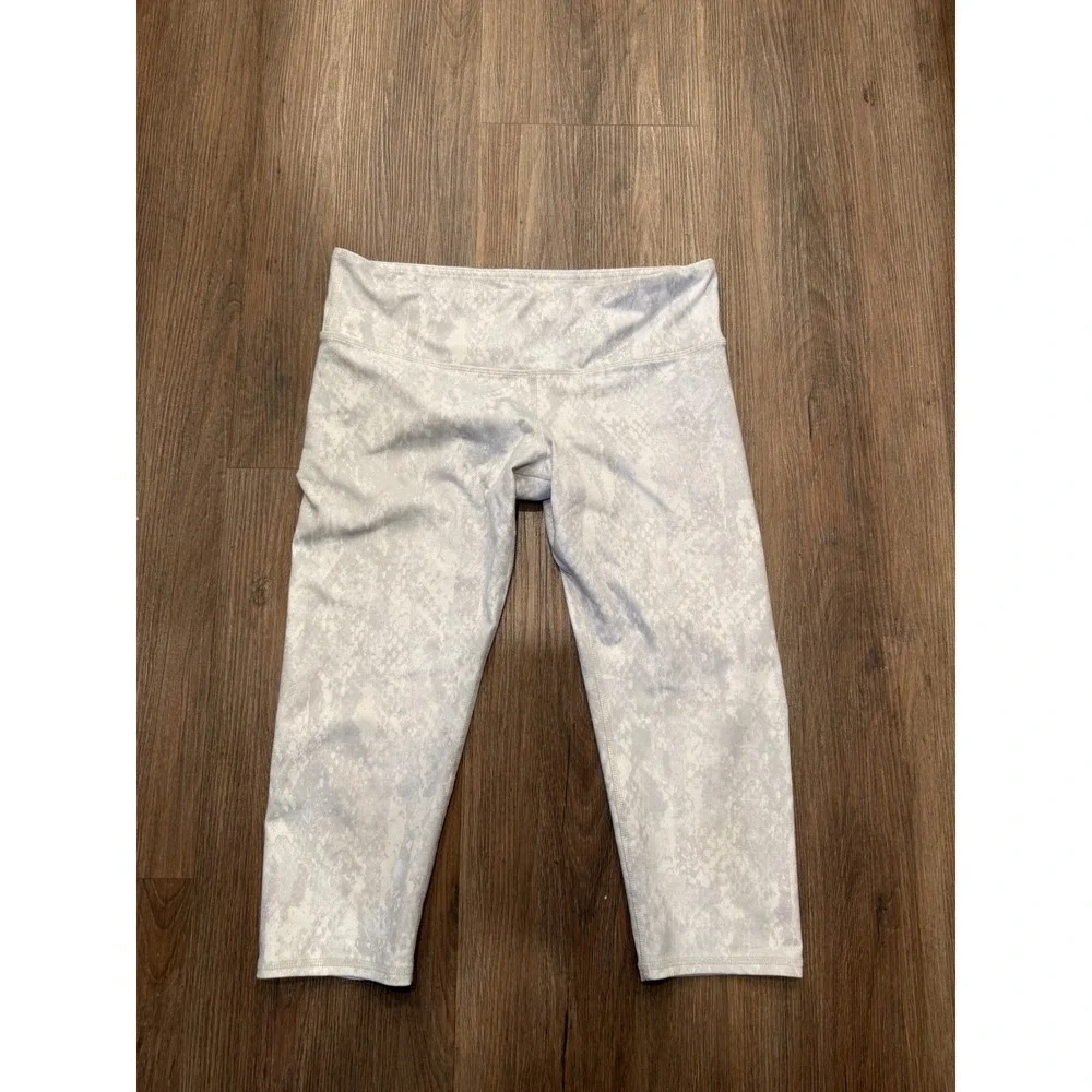 Alo Yoga Womens White Grey Snakeskin Print Cropped Leggings Size M RN 87370